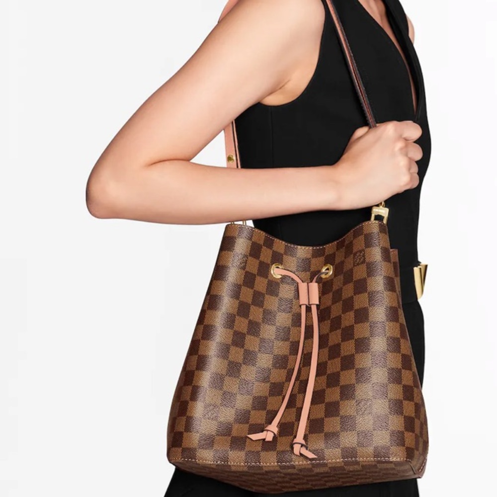 - Louis Vuitton Neono MM- Venus - Picture 9 of 14